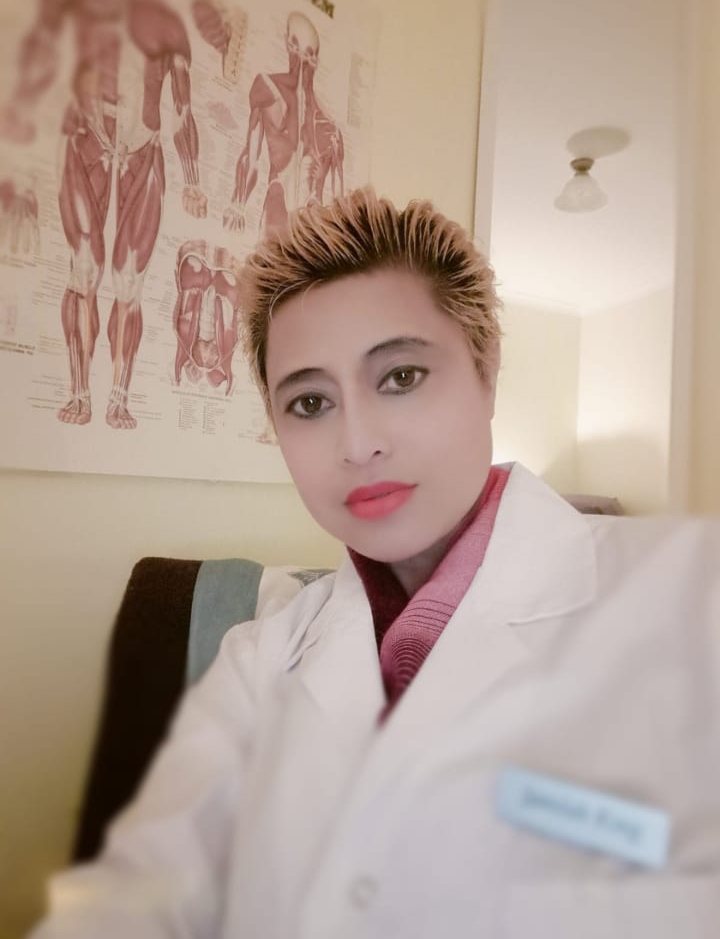 Dr. Specialist Ratu Wangsa, Tokoh Medis Berkelas Internasional, Saat Tugas Di Tasmania-Australia.